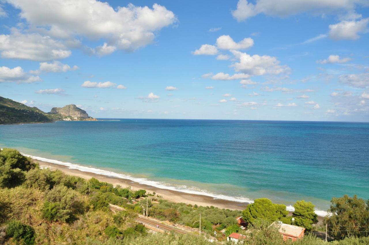 Sea Sound House Villa Sant'Ambrogio  Exteriör bild